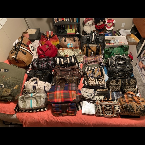 Meet your Posher - Picture 13 of 15